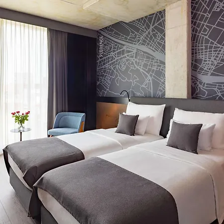 Moevenpick Hotel